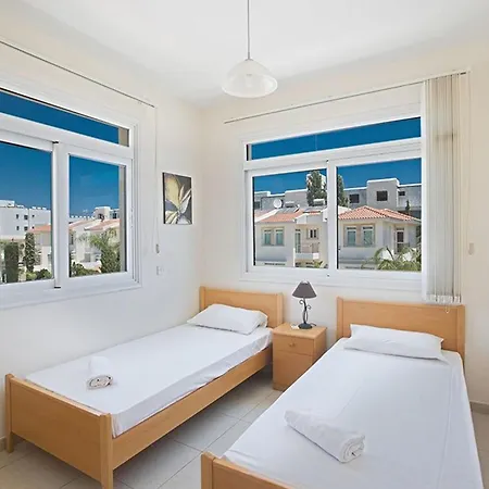 Dafnis Chrysos - Modern 3 Bedroom With Pool Villa