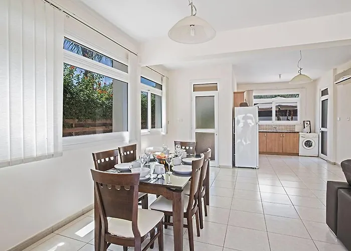 Dafnis Chrysos - Modern 3 Bedroom With Pool Вилла Протарас